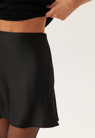 Onlmika Vis Satin Short Skirt