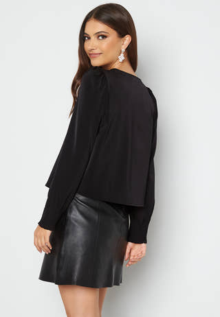 Saturday LS Neck Top