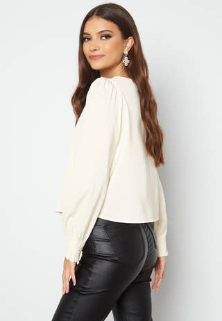 Saturday LS Neck Top