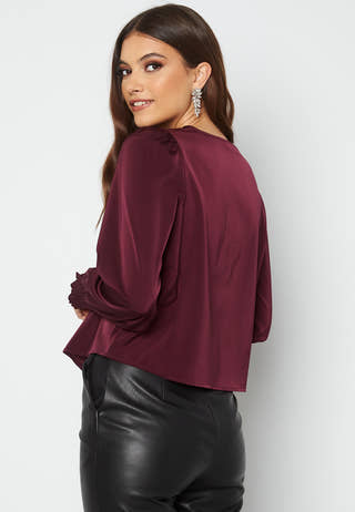 Saturday LS Neck Top