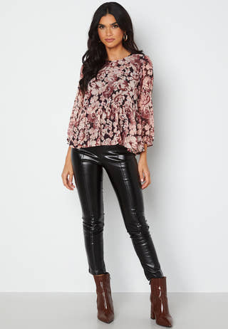 Skye 3/4 Peplum Top