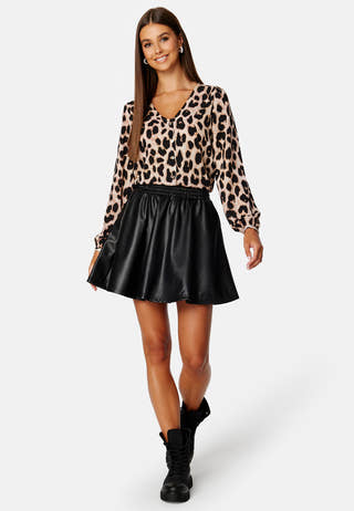 Sonja Life L/S Button Top