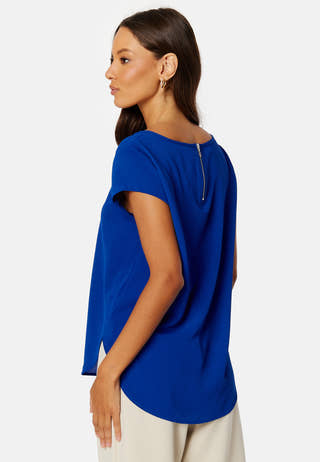 Vic S/S Solid Top
