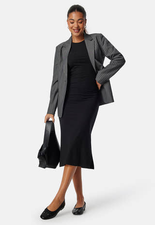 Kylie O-Neck Midi Dress