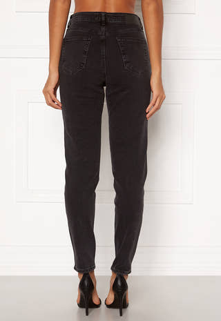 Leah Mom HW Jeans