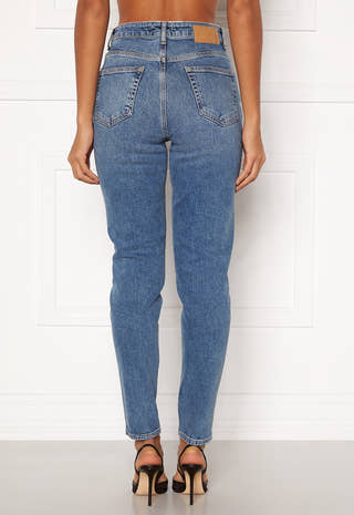 Leah Mom HW Jeans