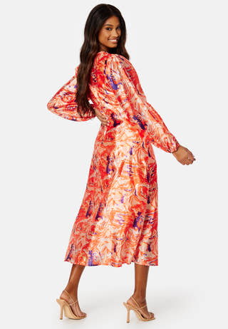 Nio LS Midi Dress