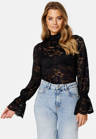 Raita LS Lace Top