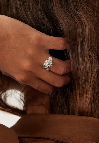 Blossom Organic Shaped Ring Si