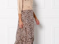 preview_images/1021063499-7457388302580badde5f1100fea9cc7597eede118862a556fba7cb00861be9e8-d_200x150_21083b36-2ad6-4ec7-8031-504022d4d231