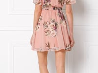 preview_images/1038269649-acce583862c980da852eb4e50dfa26c95a42569f1cd7e6457e866608a616c4b8-d_200x150_1d1aeca0-8433-43c6-a923-e5a9c3fde4c4