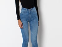 preview_images/1322670934-1580c790a75c19be49898c640458a08afa250ef4c989d4ac70b9aa0b69f8b998-d_200x150_5c0384f0-25db-438d-b0c0-da4f97545467