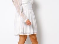 preview_images/1324623966-acb20f17189358056233027ec69824e502389f56815b0c298f5ce183bbed55d6-d_200x150_1542b82c-4c9b-496a-991e-d5a935bc9cc4