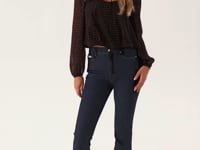 preview_images/2074854955-df10aa6bcada500757a9190cf73a39ba6ecba9ce3e6f79d353a77e371daef098-d_200x150_2029e216-3f7c-4894-a03a-3c3c8b5d08e7