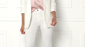 preview_images/759413508-a9299b619665688ad0126fce430c1ce37f85fc4ae51cbfc2f2e5eb8983c90a37-d_295x166_7bfed8df-dfcb-4021-b862-04ec06280f04