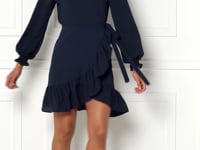 preview_images/851428741-4d1bc36fe529f7346d7342834c518f5dc46492c379cff09300c8b84b32fbf65d-d_200x150_acd1a5d0-1792-411c-9528-4d9a47058e6d