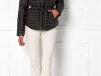 preview_images/941541302-c3d313a7c9a15c52f9cd4dd027207062f97c03574116af0eca49b598ba02e7c5-d_200x150_d0516335-19f3-49ce-b5df-e942ca6f89c6