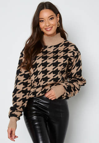 Bella Jauqard Knit Sweater