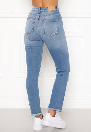 Distressed Jeans