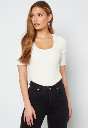 Anna SS U-Neck Tee