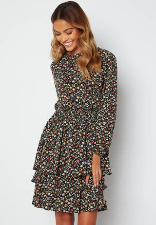 Nicoline LS Dress