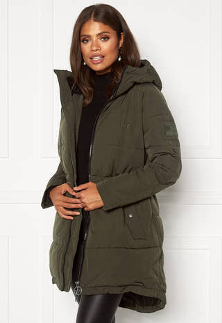 W. Hourglass Puffer Jacket