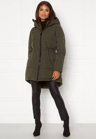 W. Hourglass Puffer Jacket