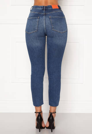 O-Crop Jeans