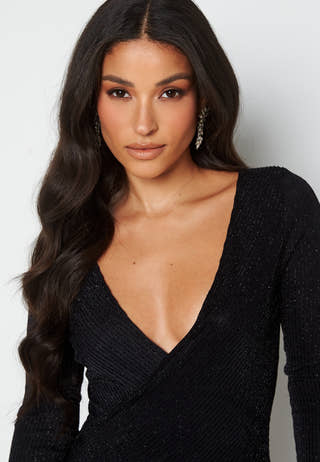 Hannah Short V-Neck Glitter Dress