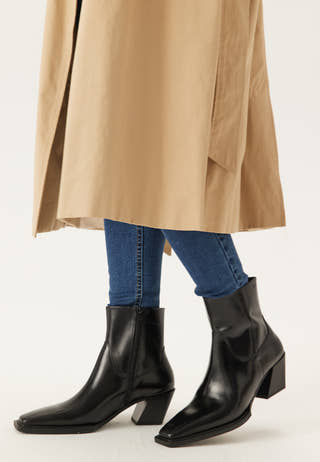 Alina Heel Classic Leather Boots