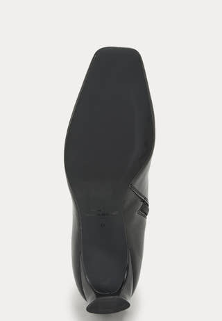 Vendela Classic Leather Boots