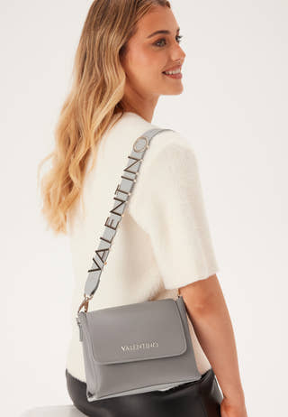 Alexia Satchel