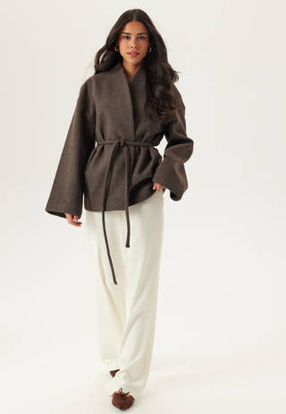 Awsijina Ls V-neck Short Jacket