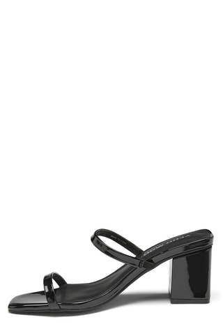 Eddie Sandal