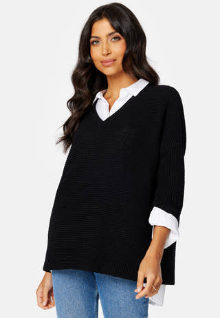 Leanna 3/4 V-Neck Long Blouse