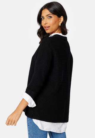 Leanna 3/4 V-Neck Long Blouse