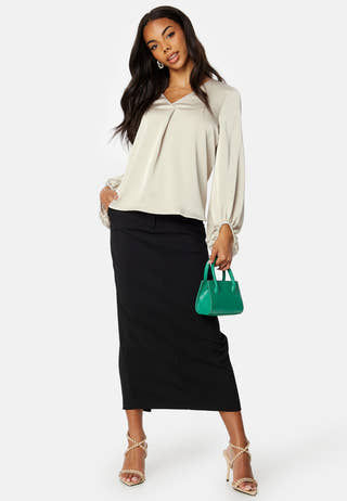 Lovie L/S V-Neck Detail Top