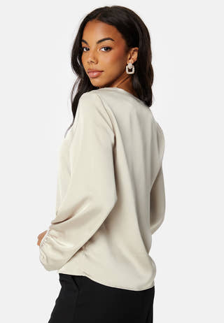 Lovie L/S V-Neck Detail Top