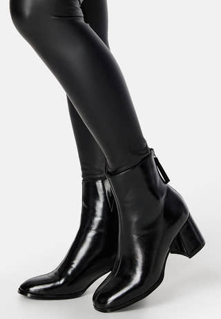 Nesya Boot