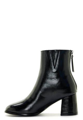 Nesya Boot
