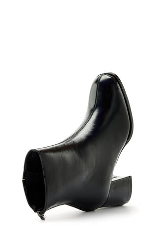 Nesya Boot