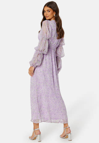 Noabelle V-Neck Dress