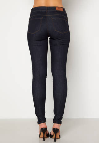 Seven NW Shape Up Jeans