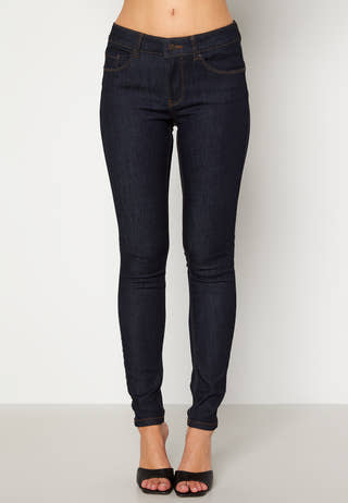 Seven NW Shape Up Jeans