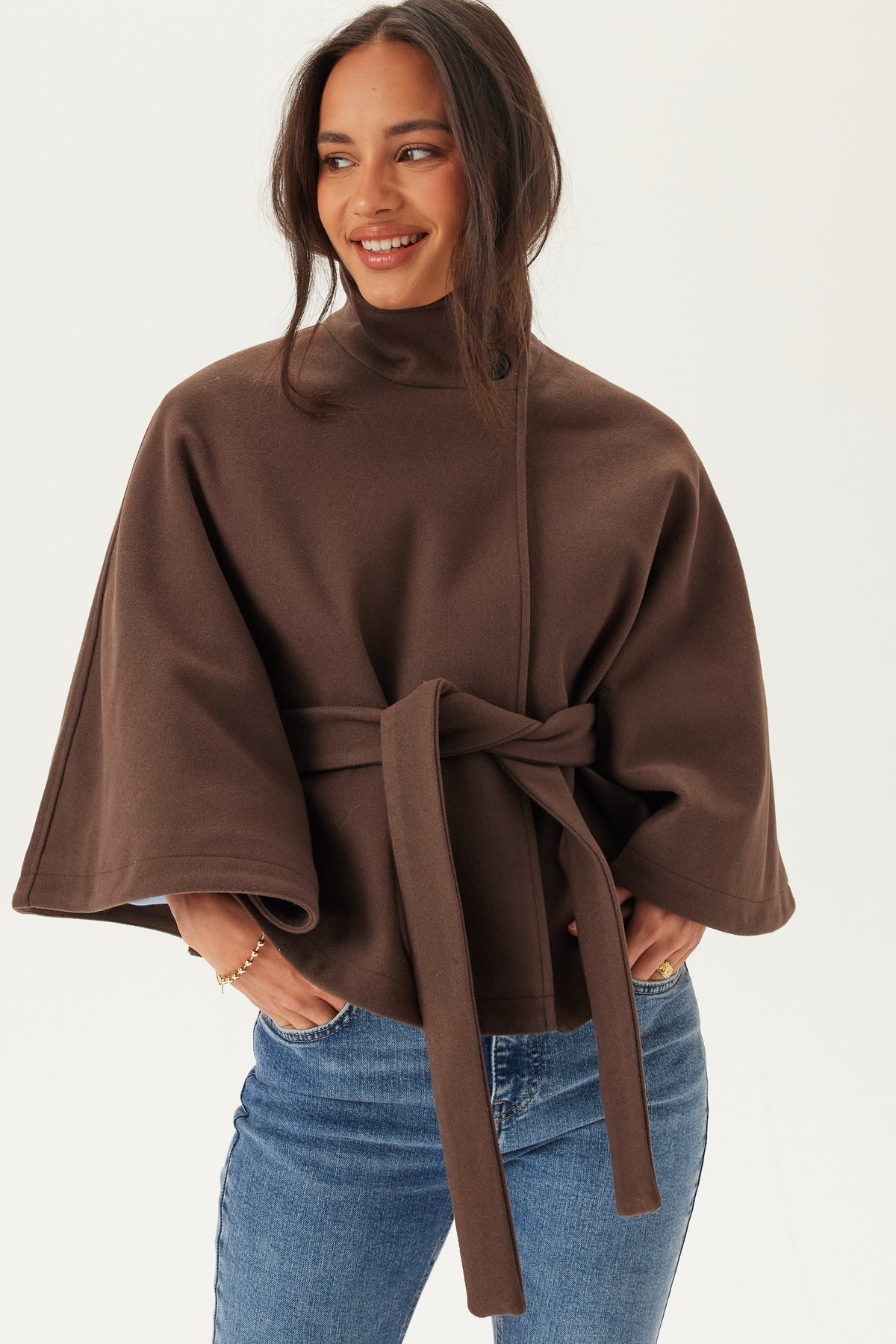 Vmbabetterosa Short Cape Chocolate Brown