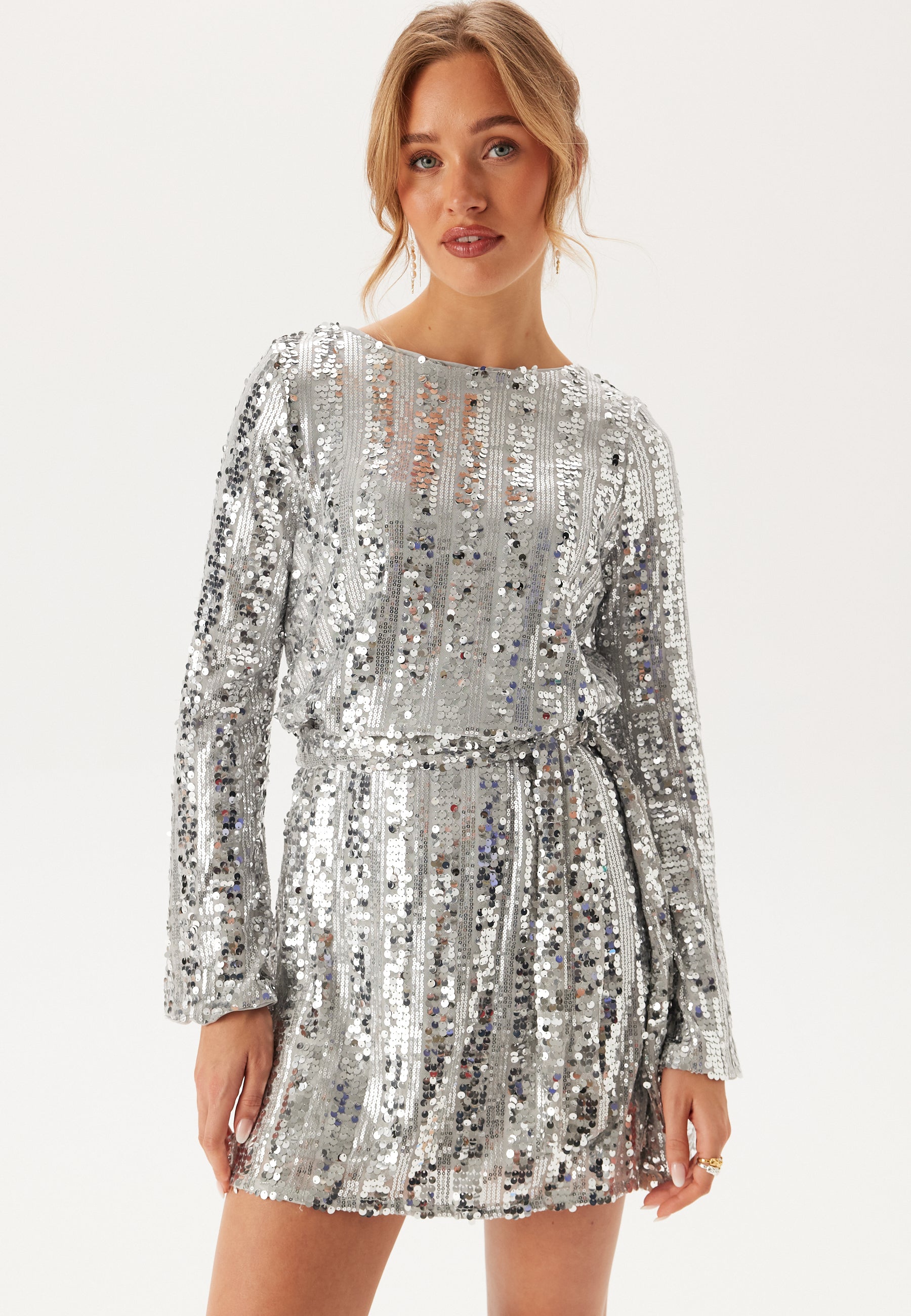 vero moda silver dress Vero Moda - Halterneck Scoop Front Satin Maxi Dress - Women - Polyester - XL
