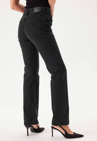 Vmtessa Hr Straight Jeans