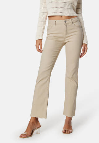 Vmwild Sheila Mid Rise Kick Flare