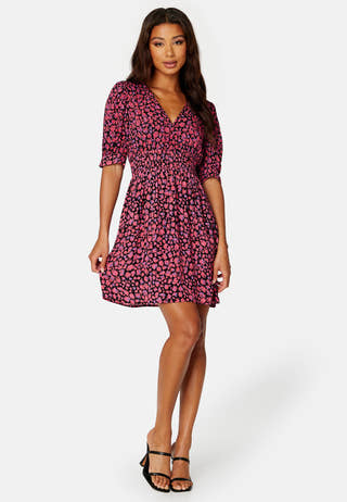 Lyla 2/4 V-Neck Smock Short Dress