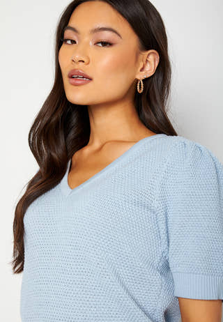 Chassa V-Neck Puff S/S Knit Top